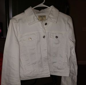 Cropped denim jacket